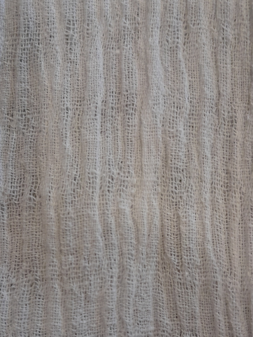 Lightweight White Button-Up Tunic - Picture 7 of 9